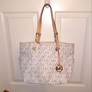 Huge MK Michael Kors Signature Classic Tote Bag Must